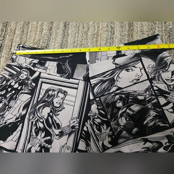 Blackmilk Marvel Black Widow Short Set Wifey Top M Rare Flawed Dollskill Comic - Picture 9 of 15